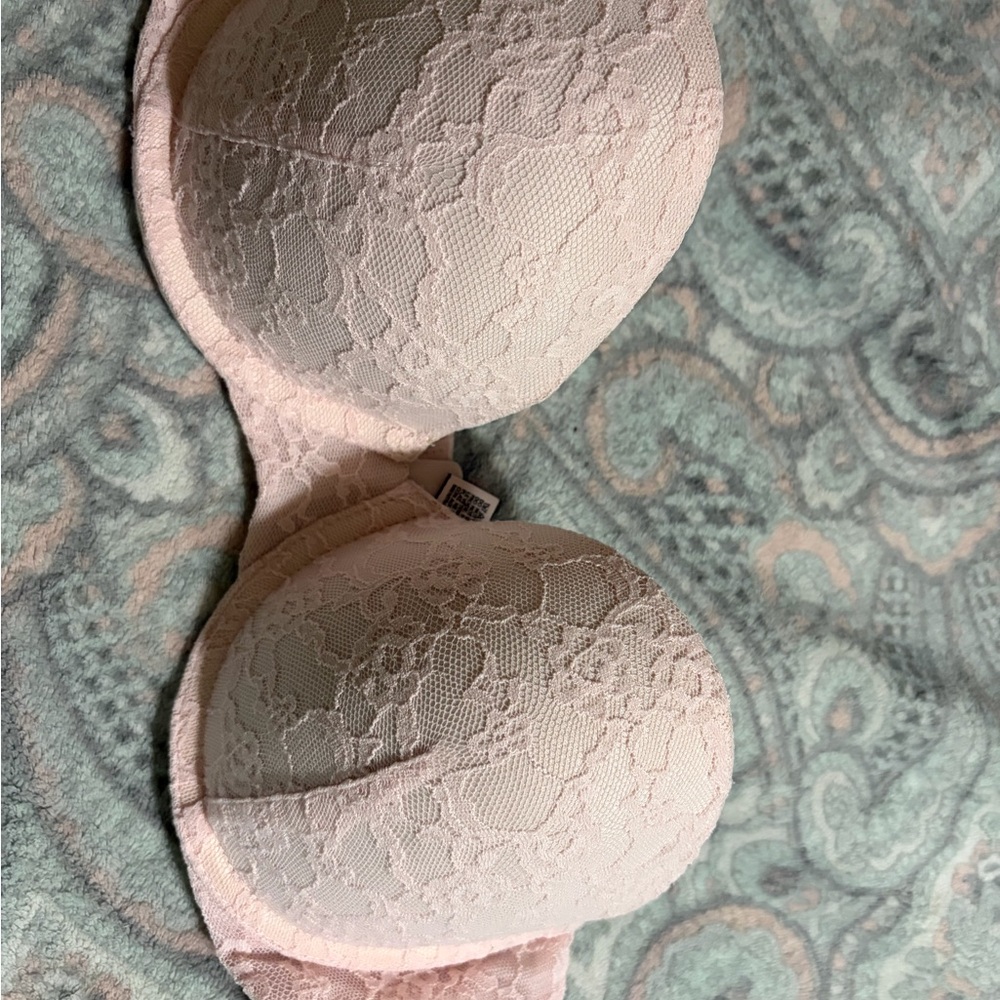 Victoria's Secret Lace Bra - Soft Pink